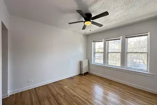 7147 S Constance Ave, Chicago, IL 60649 - Photo 9