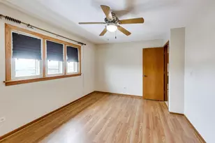 5729 W 63rd St, Chicago, IL 60638 - Photo 17