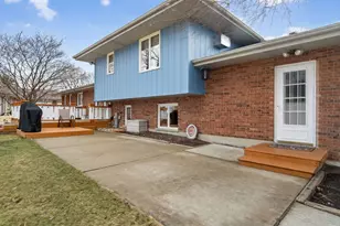 15 E Cedar Ct, Yorkville, IL 60560 - Photo 37