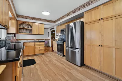 15 E Cedar Court, Yorkville, IL 60560 - Photo 17