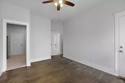 2552 N Kildare Avenue #1S, Chicago, IL 60639 - Photo 9