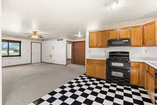 1605-1607 Schubert Dr, Morris, IL 60450 - Photo 19