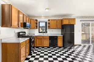 1605-1607 Schubert Dr, Morris, IL 60450 - Photo 15