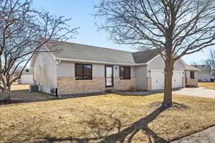 1605-1607 Schubert Dr, Morris, IL 60450 - Photo 5