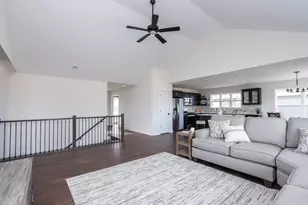 1009 Spring St, Manteno, IL 60950 - Photo 25