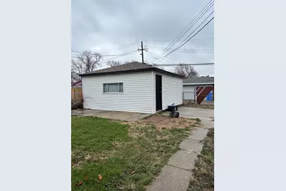 10215 S Emerald Avenue, Chicago, IL 60628 - Photo 21