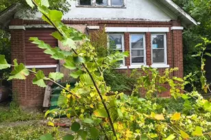 15727 Turlington Ave, Harvey, IL 60426 - Photo 1