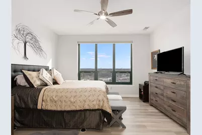 [Address not provided], Woodridge, IL 60517 - Photo 17