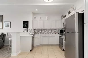 [Address not provided], Woodridge, IL 60517 - Photo 13