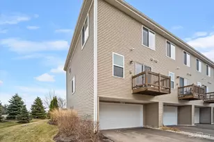 2352 Alison Ave, Pingree Grove, IL 60140 - Photo 17