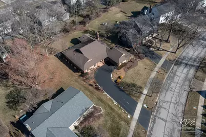 1127 Thunderbird Lane, Naperville, IL 60563 - Photo 7