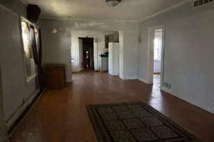 211 Stroup St, Danville, IL 61832 - Photo 5