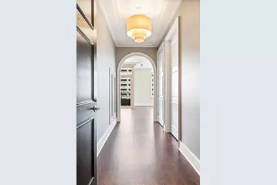 118 E Erie Street #18B, Chicago, IL 60611 - Photo 3