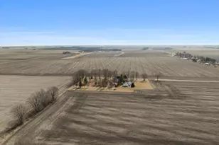 2411 Goldberg Rd, Bloomington, IL 61705 - Photo 43