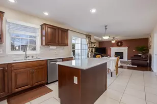 2884 Three Eagles St, Normal, IL 61761 - Photo 11