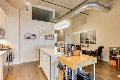 900 N Kingsbury Street #812, Chicago, IL 60610 - Photo 9