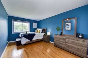 1342 S 14th St, Saint Charles, IL 60174 - Photo 7