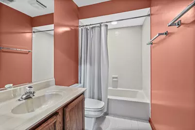 1525 N Kendal Court, Arlington Heights, IL 60004 - Photo 17