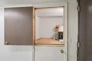 4028 N Sheridan Rd, Chicago, IL 60613 - Photo 13