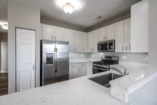 2641 Loren Ln, Algonquin, IL 60102 - Photo 9