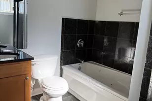 3126 N Narragansett Ave, Chicago, IL 60634 - Photo 9