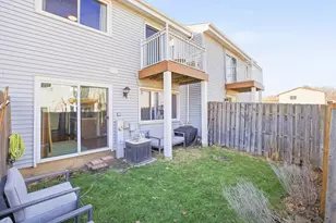 1905 Basswood Ln, Glendale Heights, IL 60139 - Photo 21