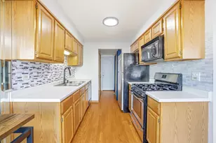 1905 Basswood Ln, Glendale Heights, IL 60139 - Photo 11