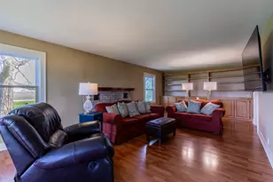 16460 2400 E St, Princeton, IL 61356 - Photo 17