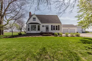 16460 2400 E St, Princeton, IL 61356 - Photo 1