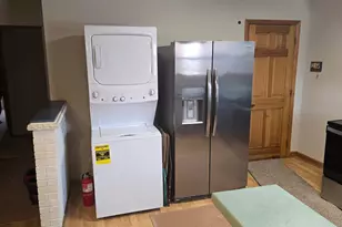 447 Dennis Ave, Bradley, IL 60915 - Photo 9