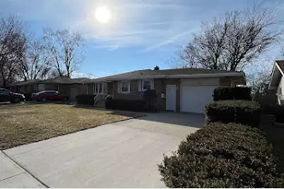 447 Dennis Avenue, Bradley, IL 60915 - Photo 3