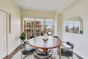 1035 N Dearborn St, Chicago, IL 60610 - Photo 13