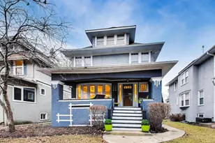 921 Wenonah Ave, Oak Park, IL 60304 - Photo 1