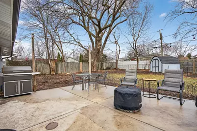 714 E Eisenhower Avenue, Palatine, IL 60074 - Photo 15