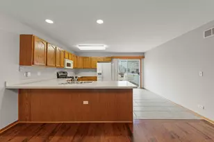 230 Morrow St, Somonauk, IL 60552 - Photo 11