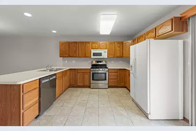 230 Morrow Street #D, Somonauk, IL 60552 - Photo 13