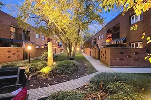 325 N Oak Park Ave, Oak Park, IL 60302 - Photo 1