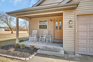 368 Crotty Ave, Seneca, IL 61360 - Photo 3