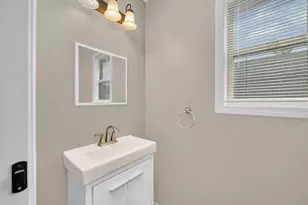 368 Crotty Ave, Seneca, IL 61360 - Photo 21