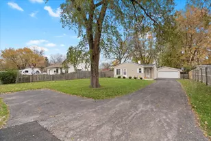 38195 N Charleston Rd, Beach Park, IL 60087 - Photo 3
