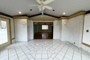 100 S Westview Dr, Pontiac, IL 61764 - Photo 19