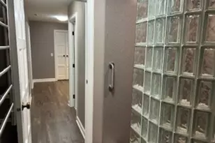 5 Oak Brook Club Dr, Oak Brook, IL 60523 - Photo 17