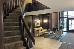 5 Oak Brook Club Dr, Oak Brook, IL 60523 - Photo 5