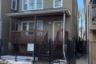 8826 S Exchange Ave S, Chicago, IL 60617 - Photo 1