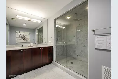 150 W Superior Street #801, Chicago, IL 60654 - Photo 11