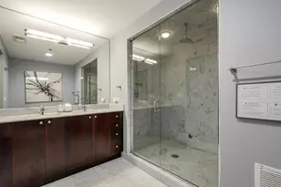 150 W Superior St, Chicago, IL 60654 - Photo 11