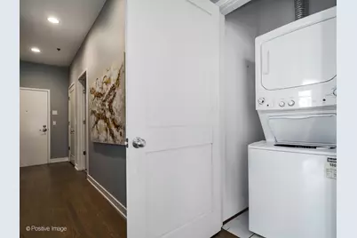 150 W Superior Street #801, Chicago, IL 60654 - Photo 15