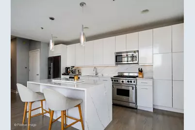 150 W Superior Street #801, Chicago, IL 60654 - Photo 9