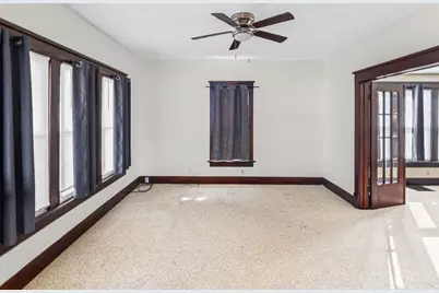 527 E 4th Street, Centralia, IL 62801 - Photo 13