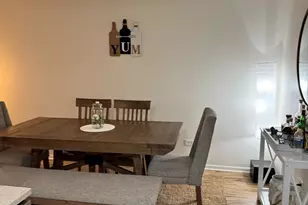 8200 Woodglen Ln, Downers Grove, IL 60516 - Photo 11